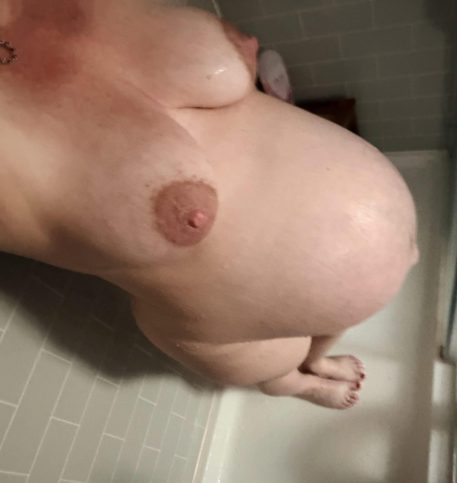 8 months with twins and this momma is feeling BIG