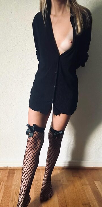 15 ✨ Крупные планы для вас, и пора переодеться в уютный наряд ☺️ Прекрасного вечера!