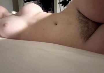 20 Jahre alt und neu hier :)